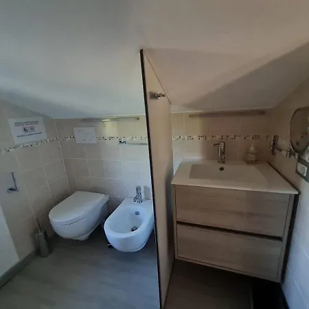 Togo Iun R4848 Villa